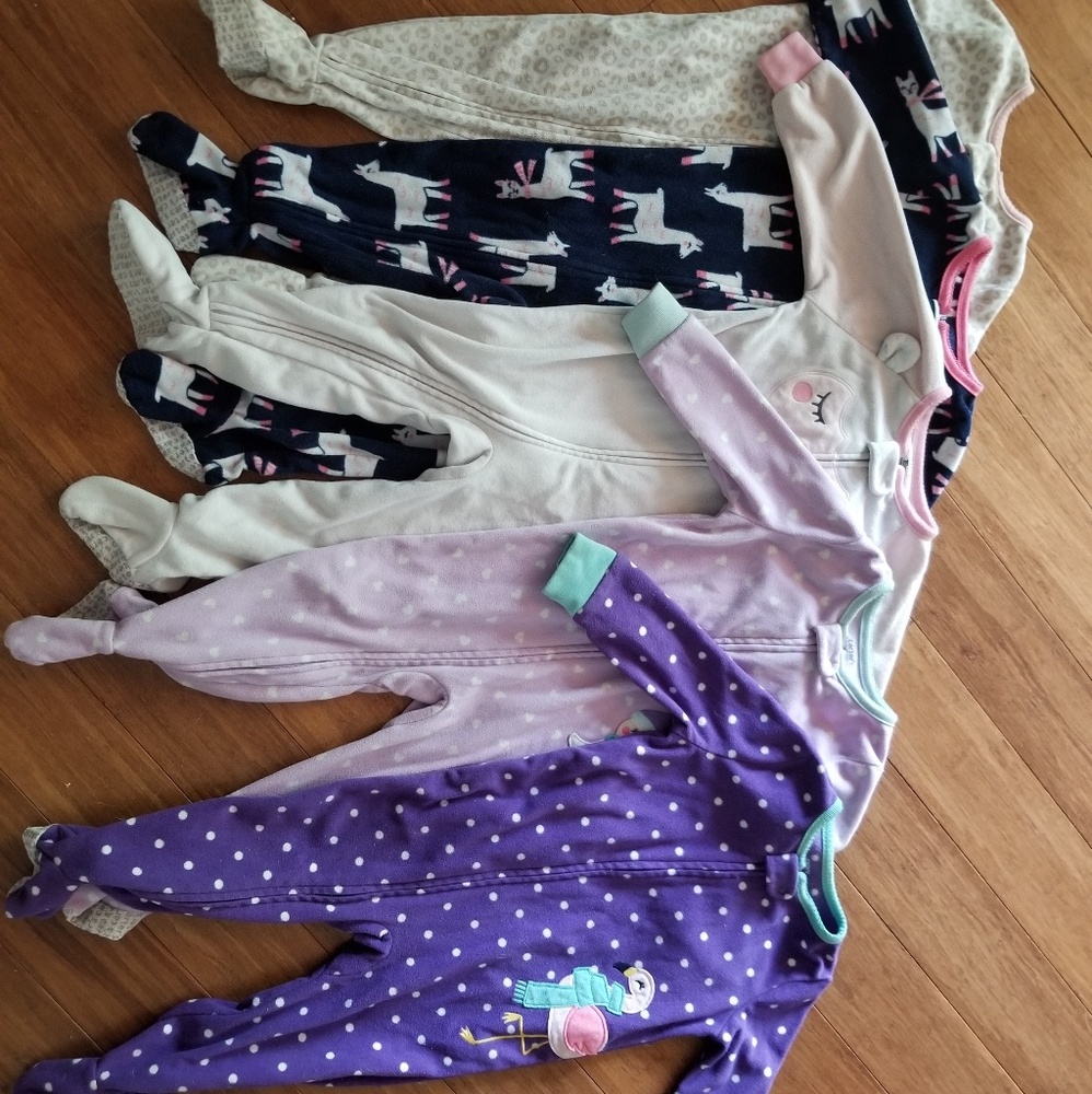 Bundle of (5) Girls 18M Long Sleeve Pajamas